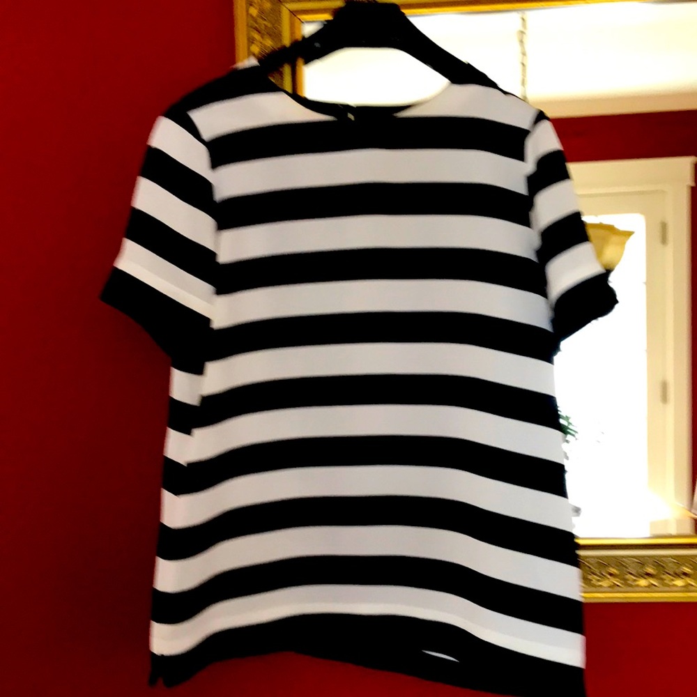 Women’s blouse